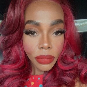 Meet your Posher, Alisha